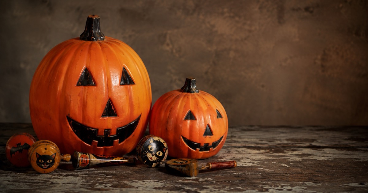 Vintage Halloween Collectibles Identification hero image